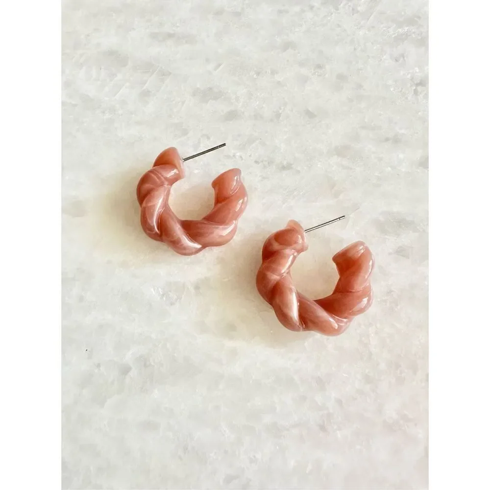 Dusty pink twisted hoop dangle earrings